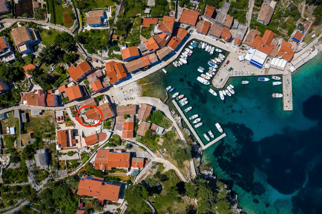 Apartments Antje Veli Losinj Exterior photo